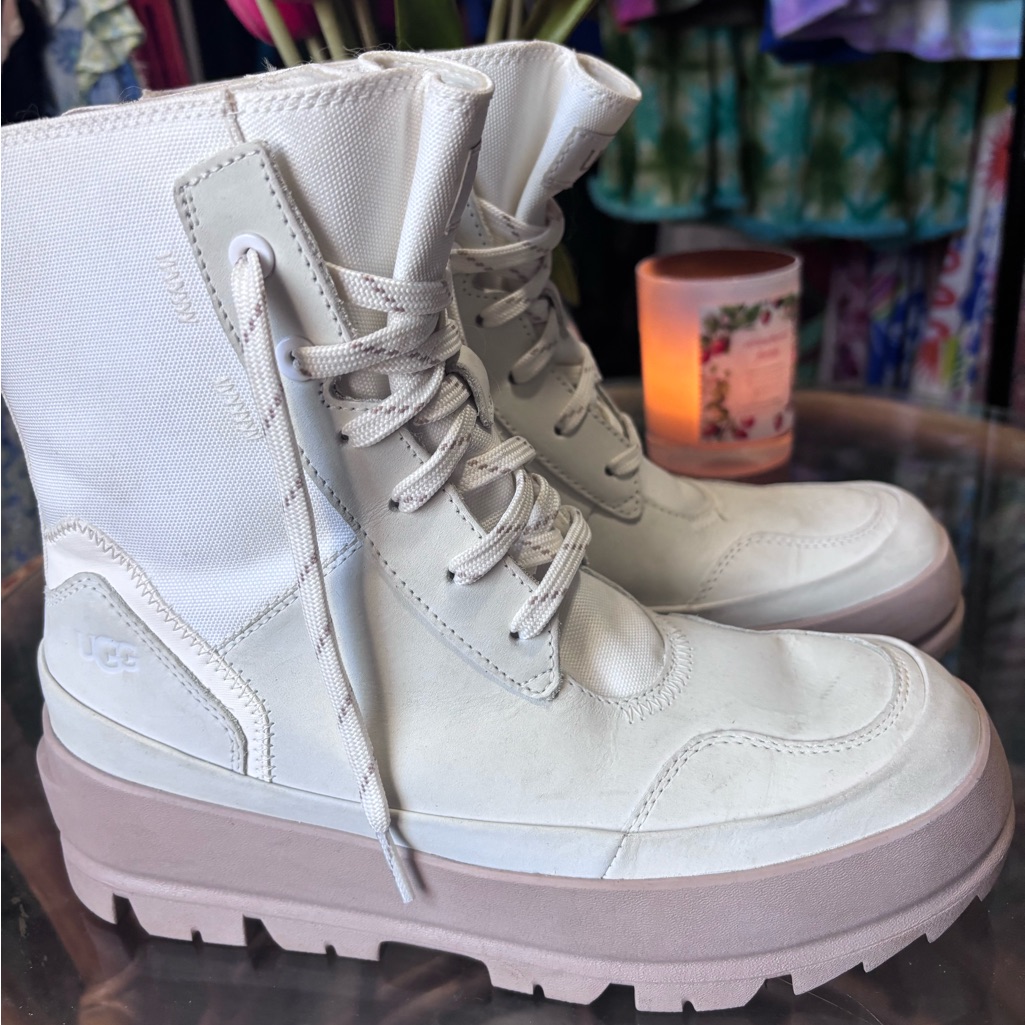 Ugg Off-White Classic Boots
